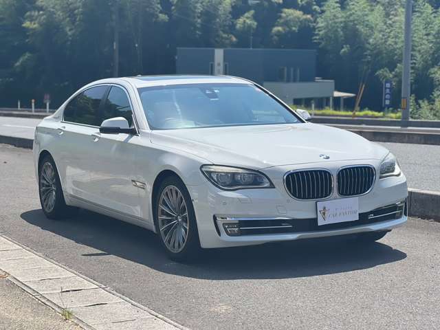 BMW 7シリーズ 1-1